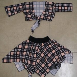 חצאית ועליונית משבצות ורוד-שחור מתאים לכיתות ב׳-ה׳